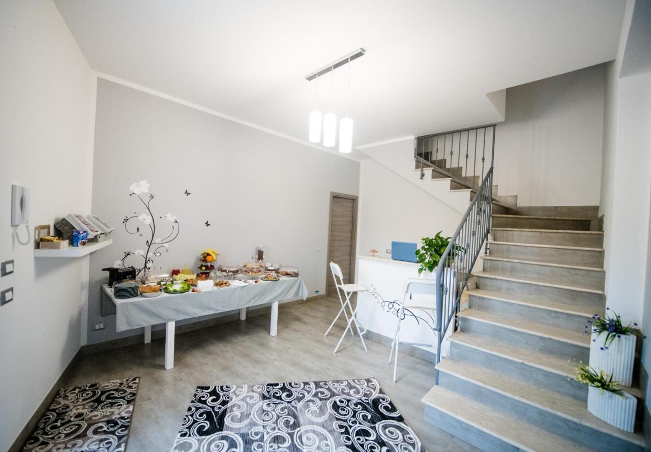 Dove Sorge Il Sole Bed & Breakfast Custonaci Exterior photo